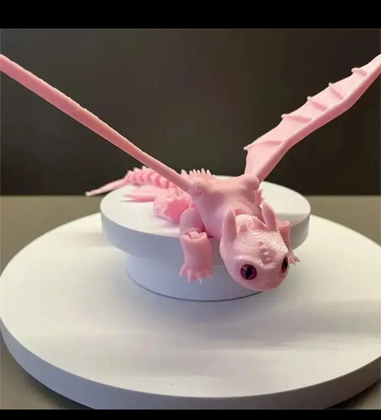 Poz Verilebilen Dişsiz Ejderha Figürü - 3D Baskılı Koleksiyonluk Model