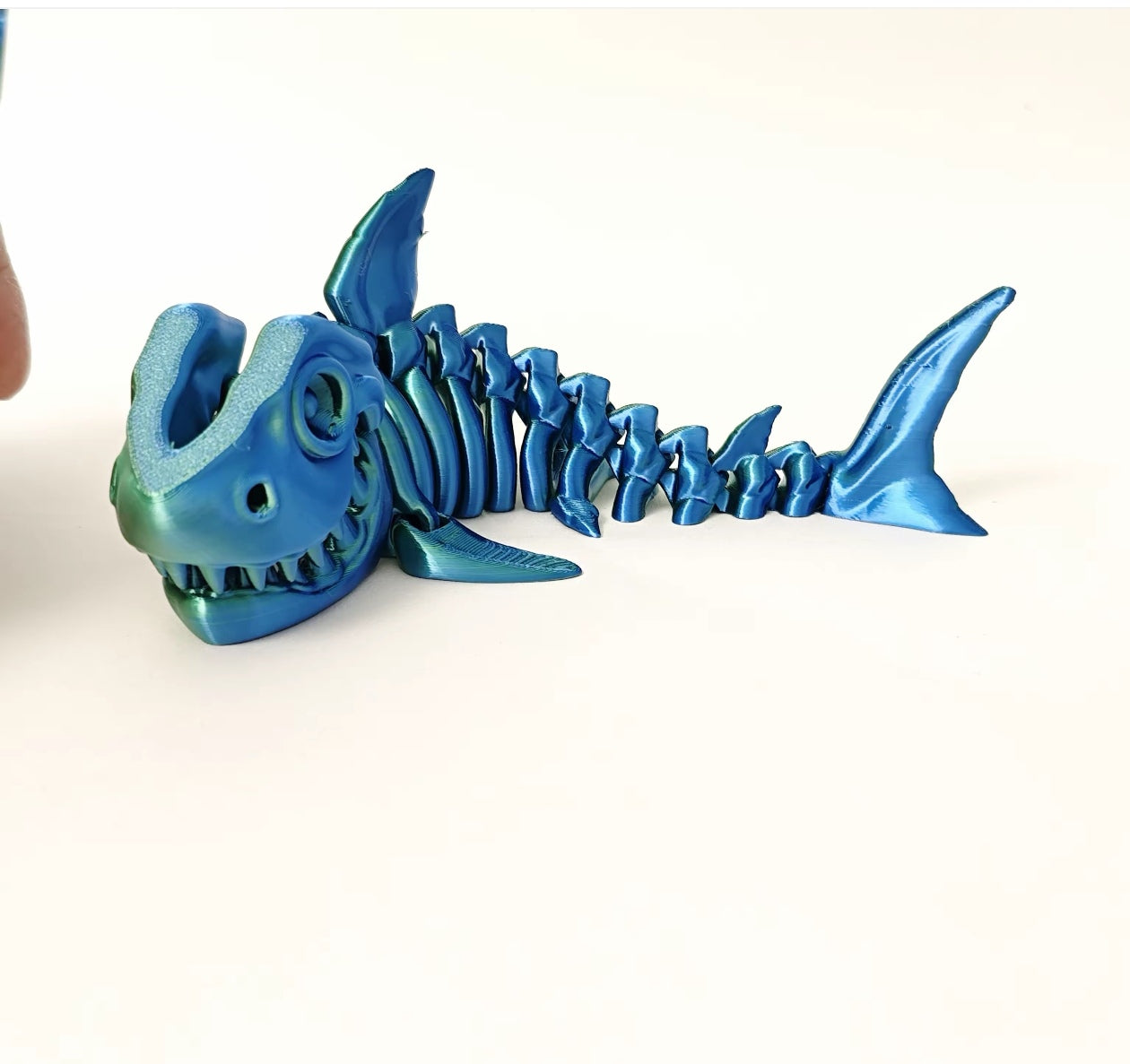 3D Printed Skeleton Shark - Full Body Articulated Creative Toy